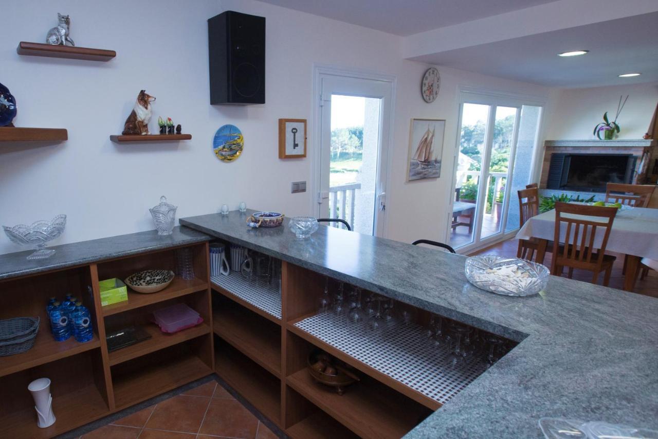 Hospedium Galitrips Vila Maruja Corme Exterior photo